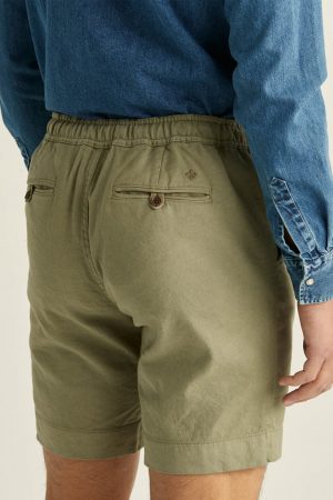 Morris Winward Linen Shorts - 76 Olive
