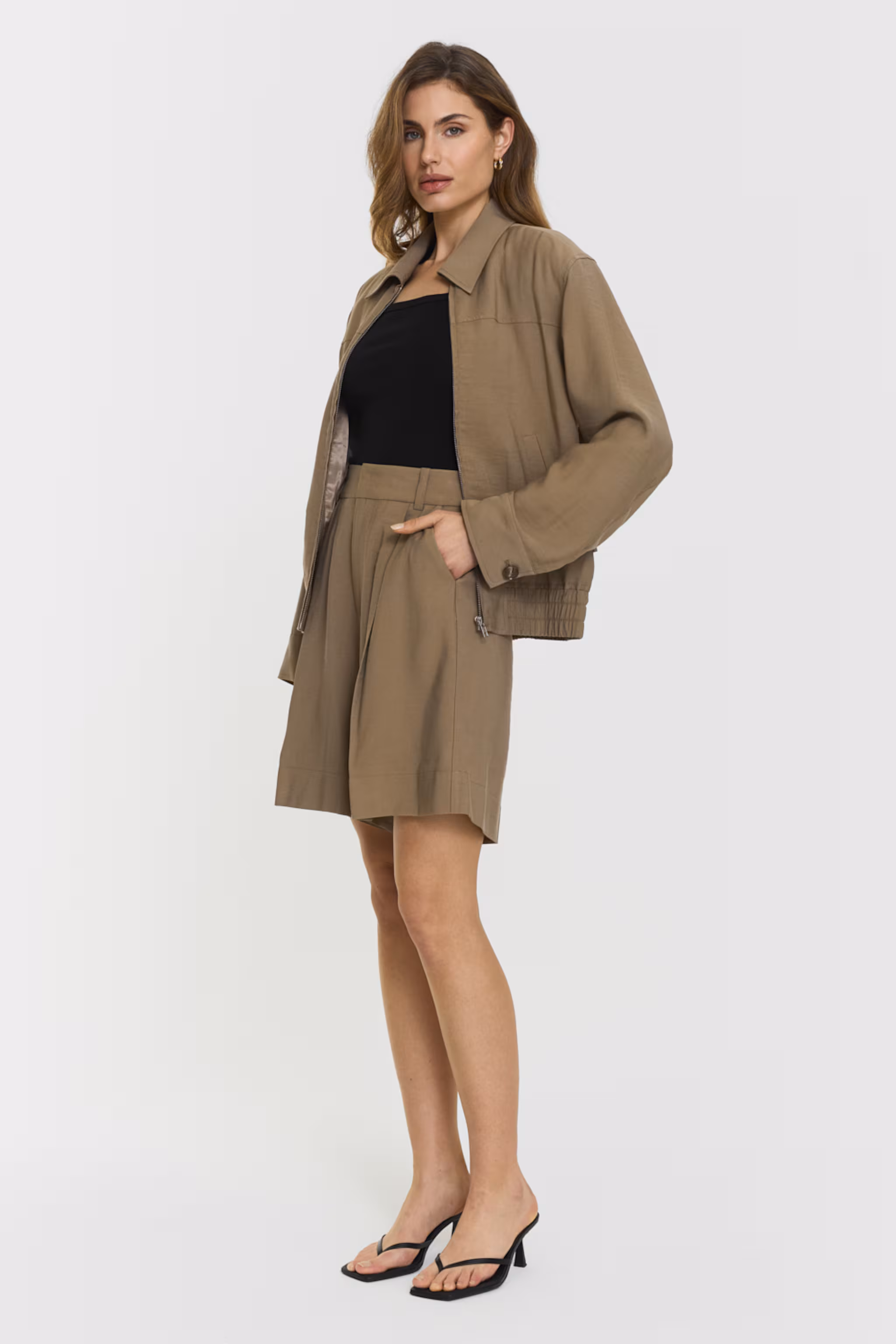 Twist & Tango Ayla Shorts - Taupe - Bild 4