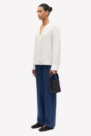 Alternative view of Samsøe Samsøe Sahoysas Trousers - Washed Denim