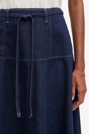 Alternative view of Samsøe Samsøe Satilly Skirt - Soft Denim