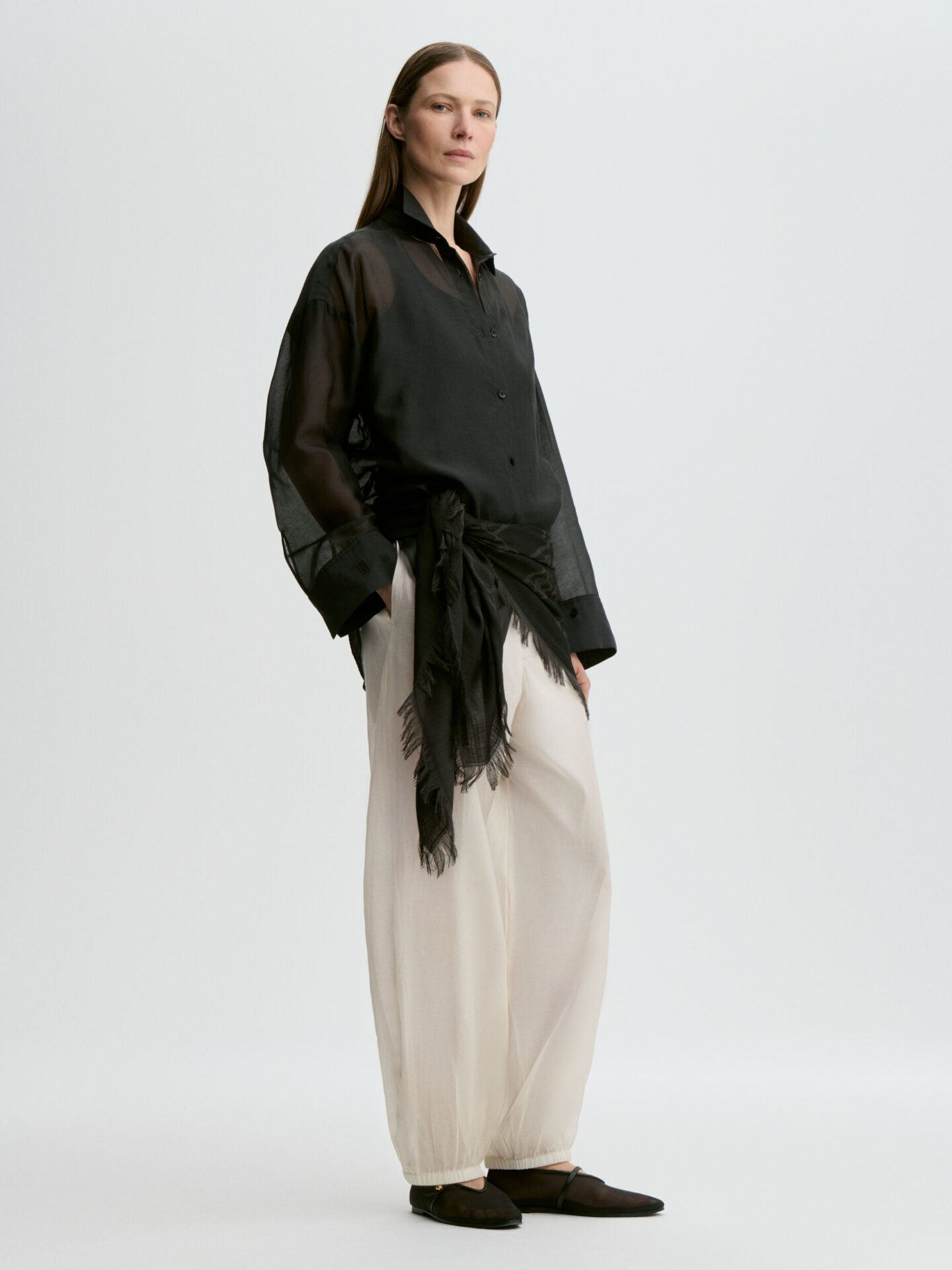 By Malene Birger Derris Silk Organza Shirt - Black - Bild 4