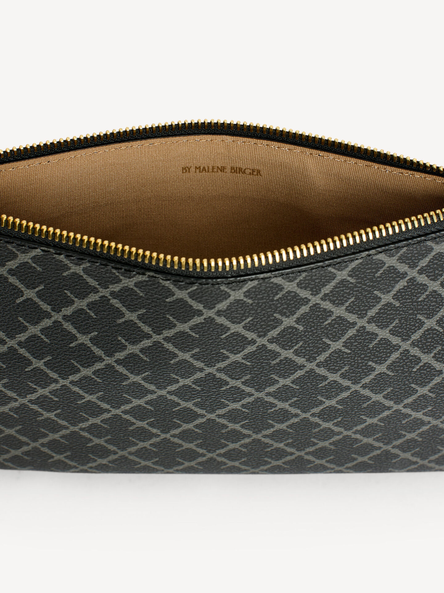 By Malene Birger Ivy Clutch - Charcoal - Bild 2