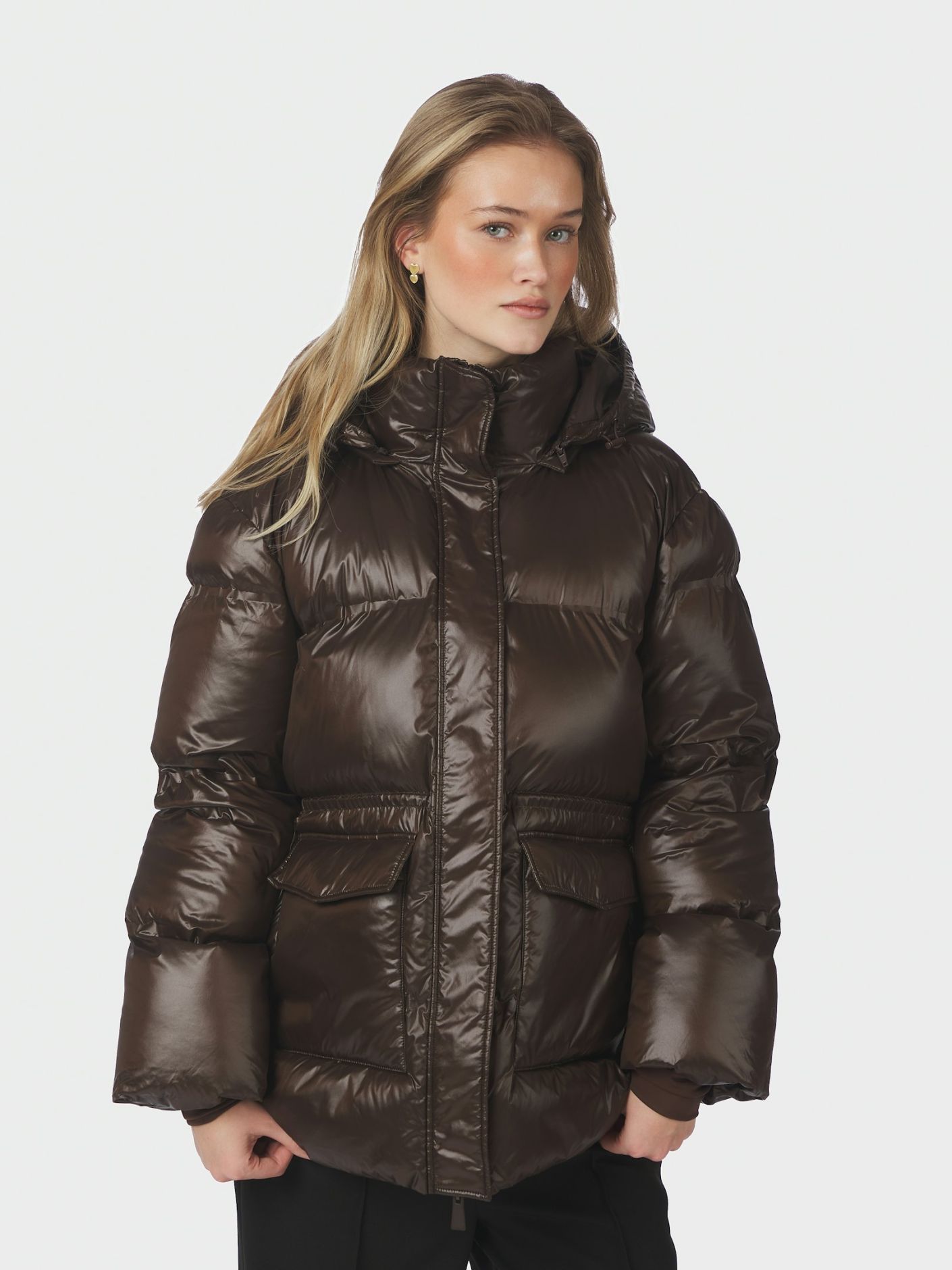 Neo Noir Clotilde Shiny Puffer Jacket - Chocolate Brown - Bild 2